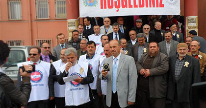 Nevzat Oy: Peygamber  (SAV)  ve Sahabesinin Samimiyetine İhtiyacımız Var